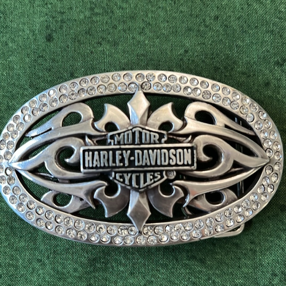 Women's Harley Davidson Belt Buckle w/Rhinestones